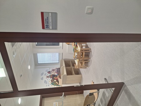 čakalnica otroško šolski dispanzer